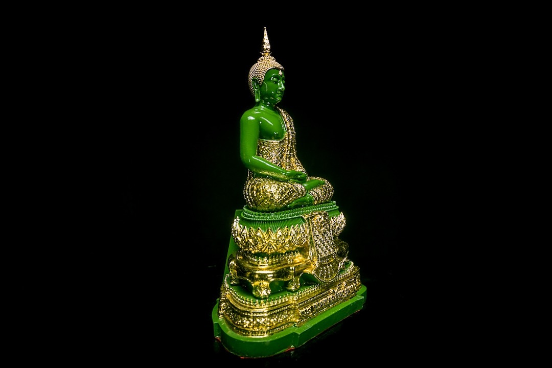 พระแก้วมรกต ฤดูร้อน ฤดูหนาว ฤดูฝน